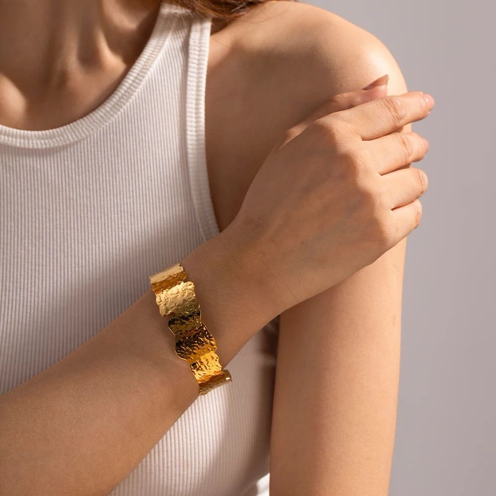 Gold Sheet Bracelet
