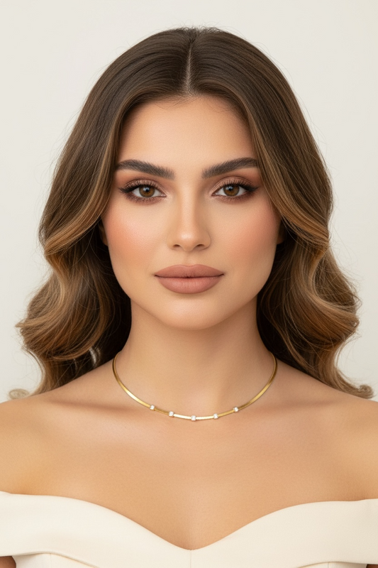 Gold Necklace with Rhinestone