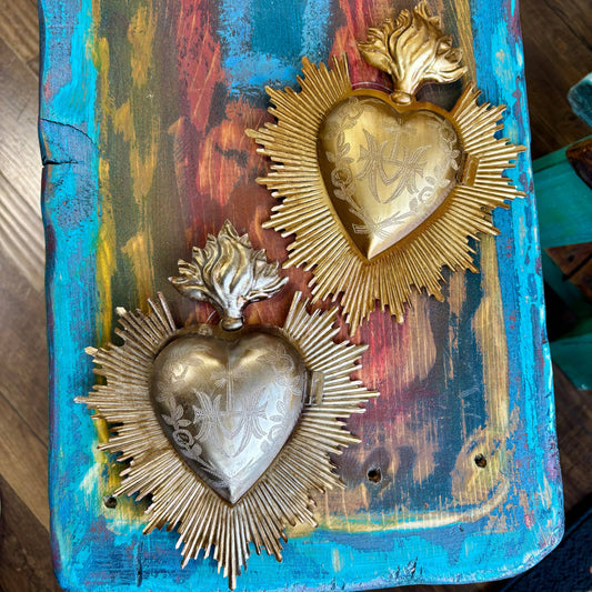 Flaming Sacred Heart 8" Box: Gold