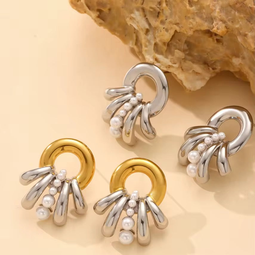 Two-Tone Fringe Pearl Drop Earrings