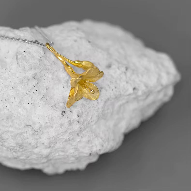 Falling Flower Necklace