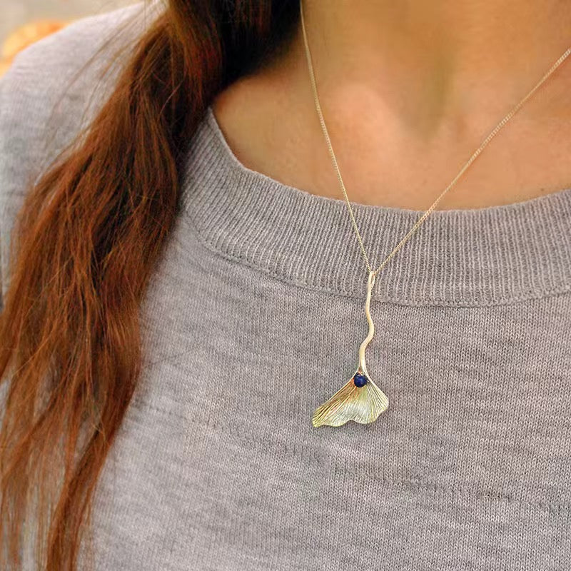 Flowing Floral Necklace