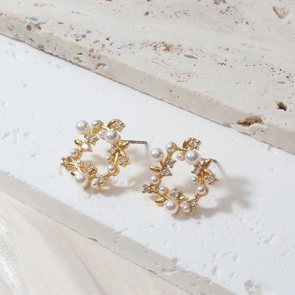 Pearl Wreath Earrings