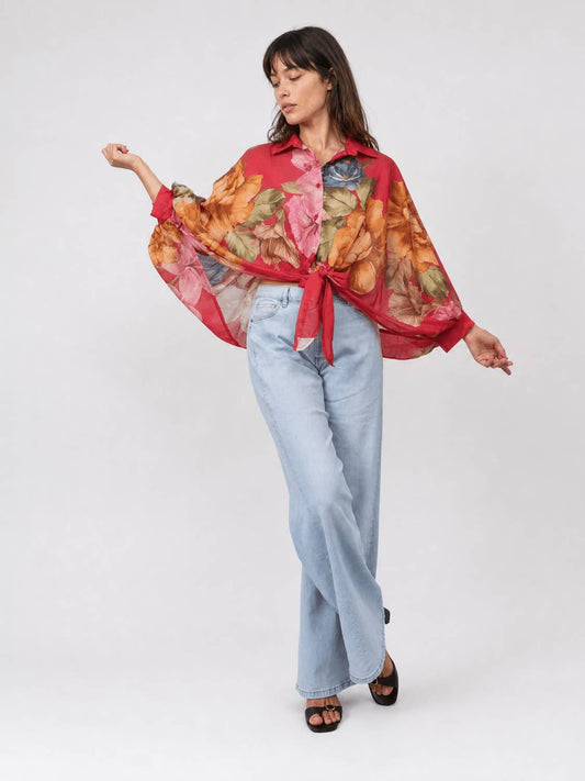 Floral printed blouse with detailed neckline : Pink