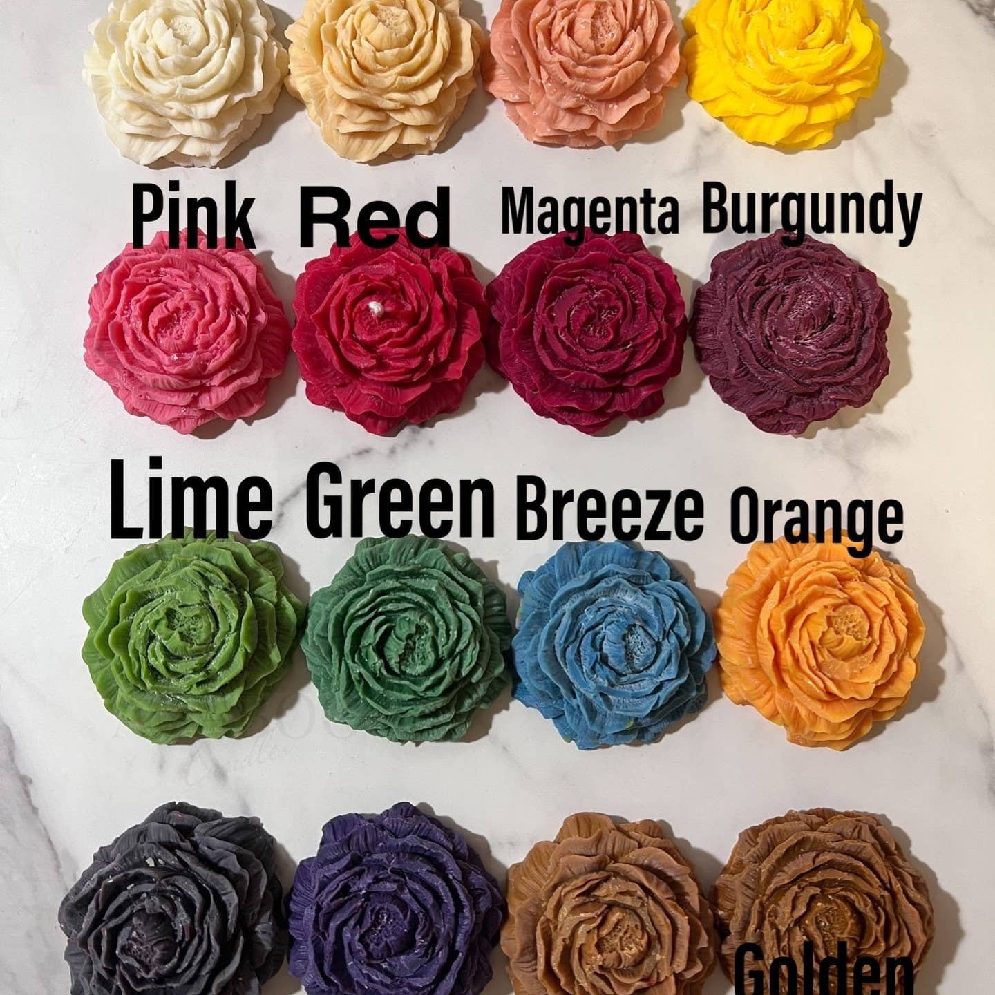 Sculpted Face Lips Candle 1/4x5 1/4in - Valentines: Red / Rose Petals