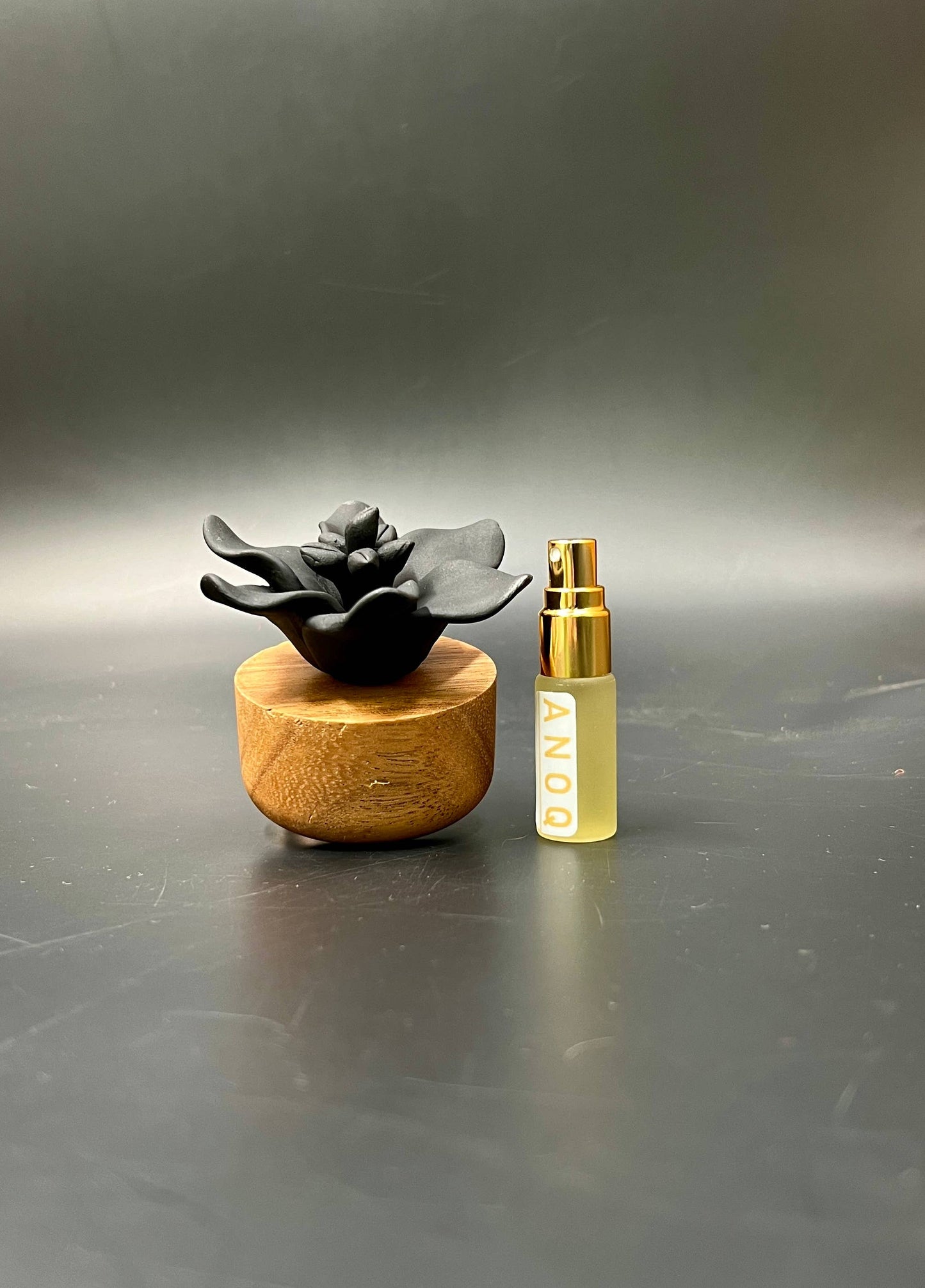 Home Diffuser - Jasmine Flower - Black Color