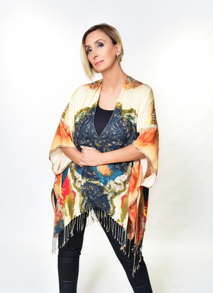 "Lady in Peridome" Kimono