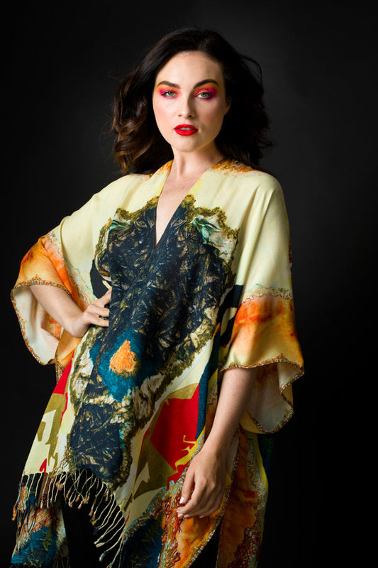 "Lady in Peridome" Kimono