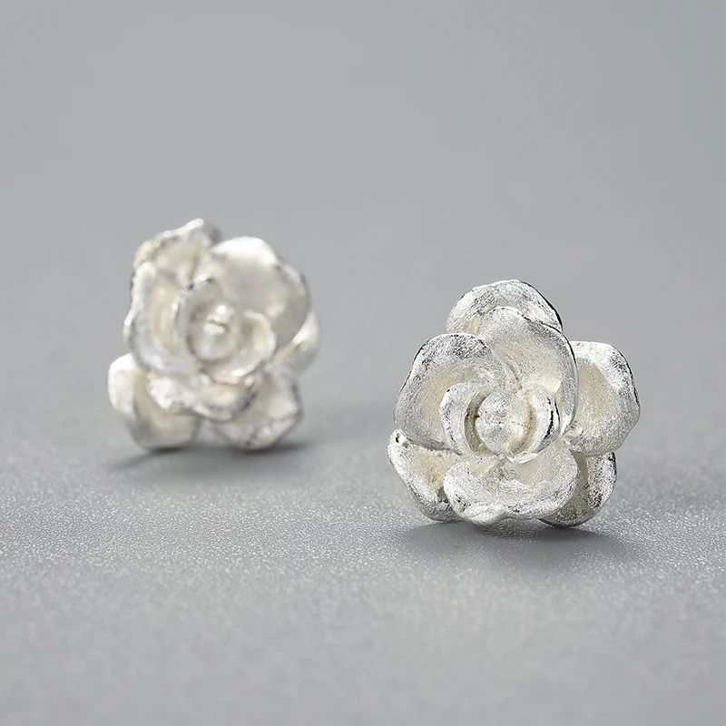 Delicate Rose Stud