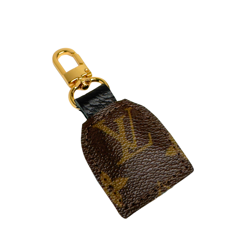 Le Charm Keychain - Upcycled Designer: LV Round