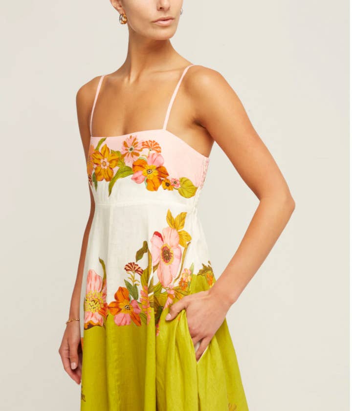 COTTON AND LINEN PRINT POSITIONING SWING DRESS