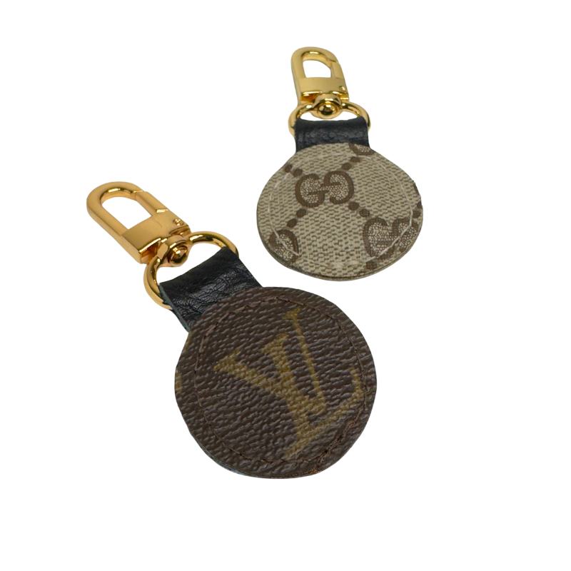 Le Charm Keychain - Upcycled Designer: GG Round