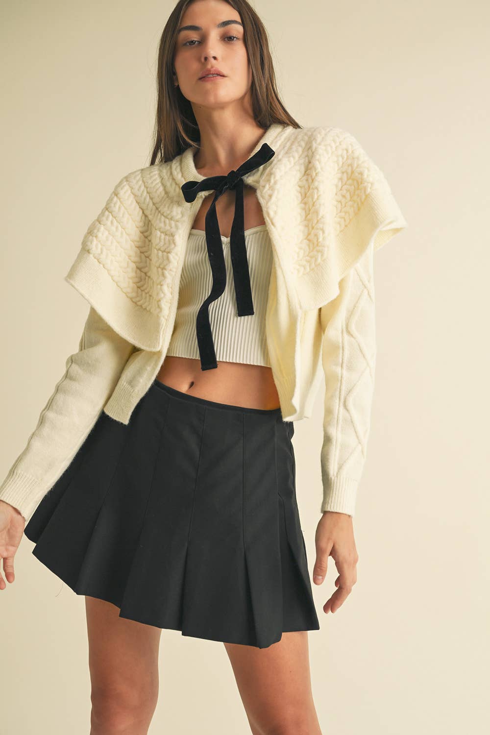 Cape-effect Cable Knit Cardigan: CREAM / Contemporary