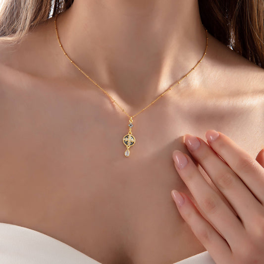 Two tone sparkle pendant necklace