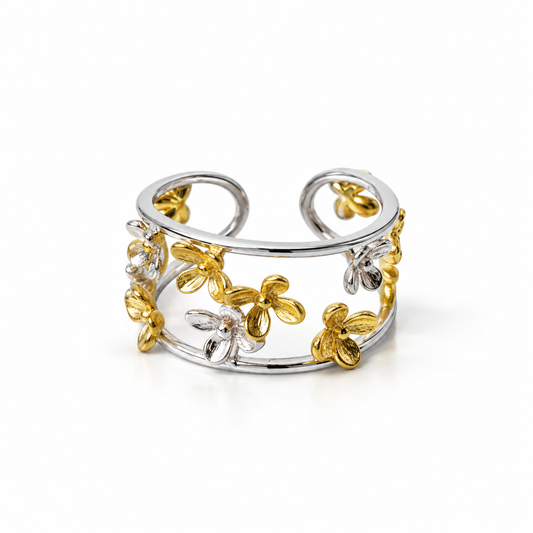 Two tone flower ring
