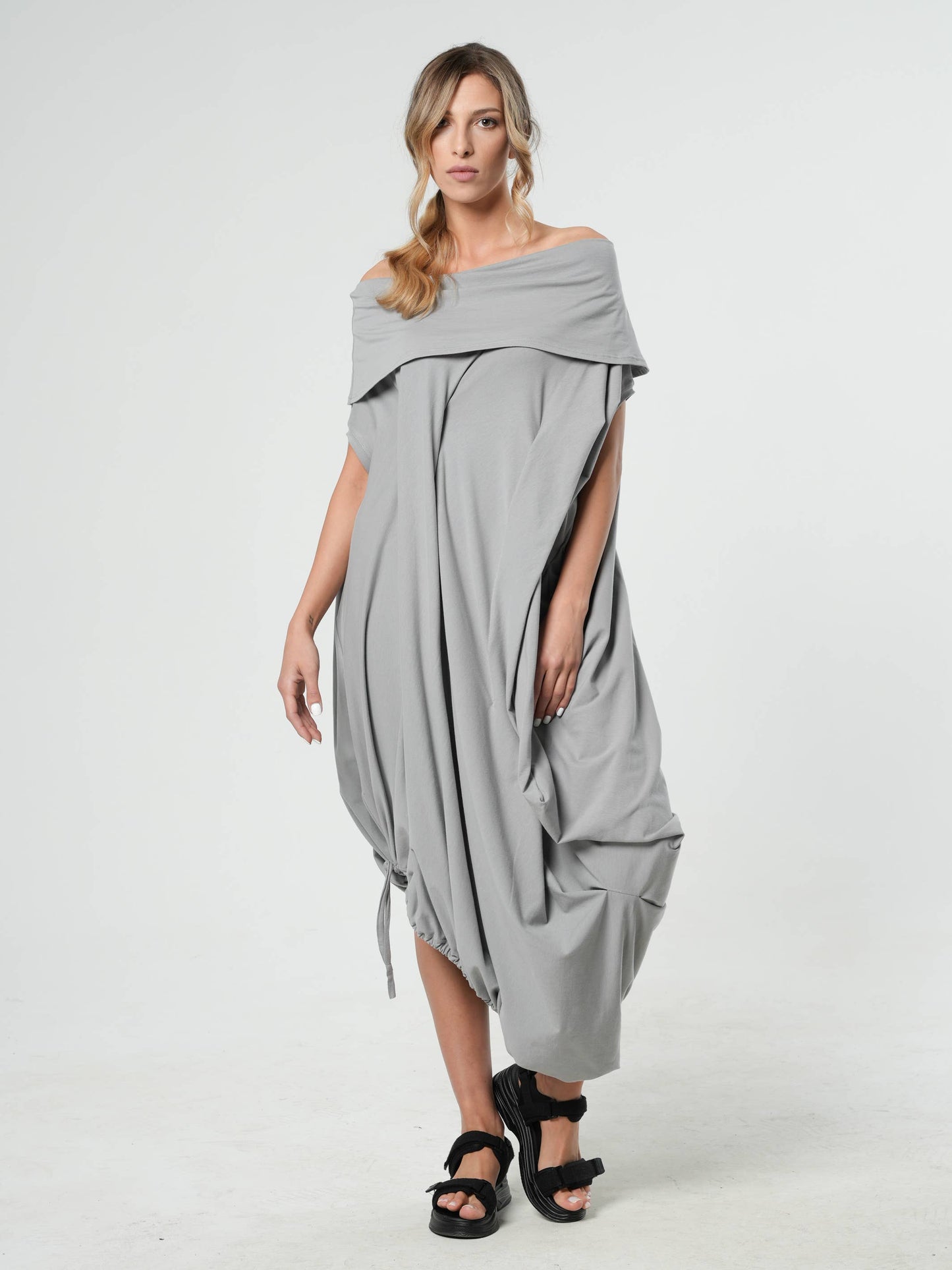 Oversize Cotton Kaftan Dress In Beige: Dark grey / L-XL-XXL