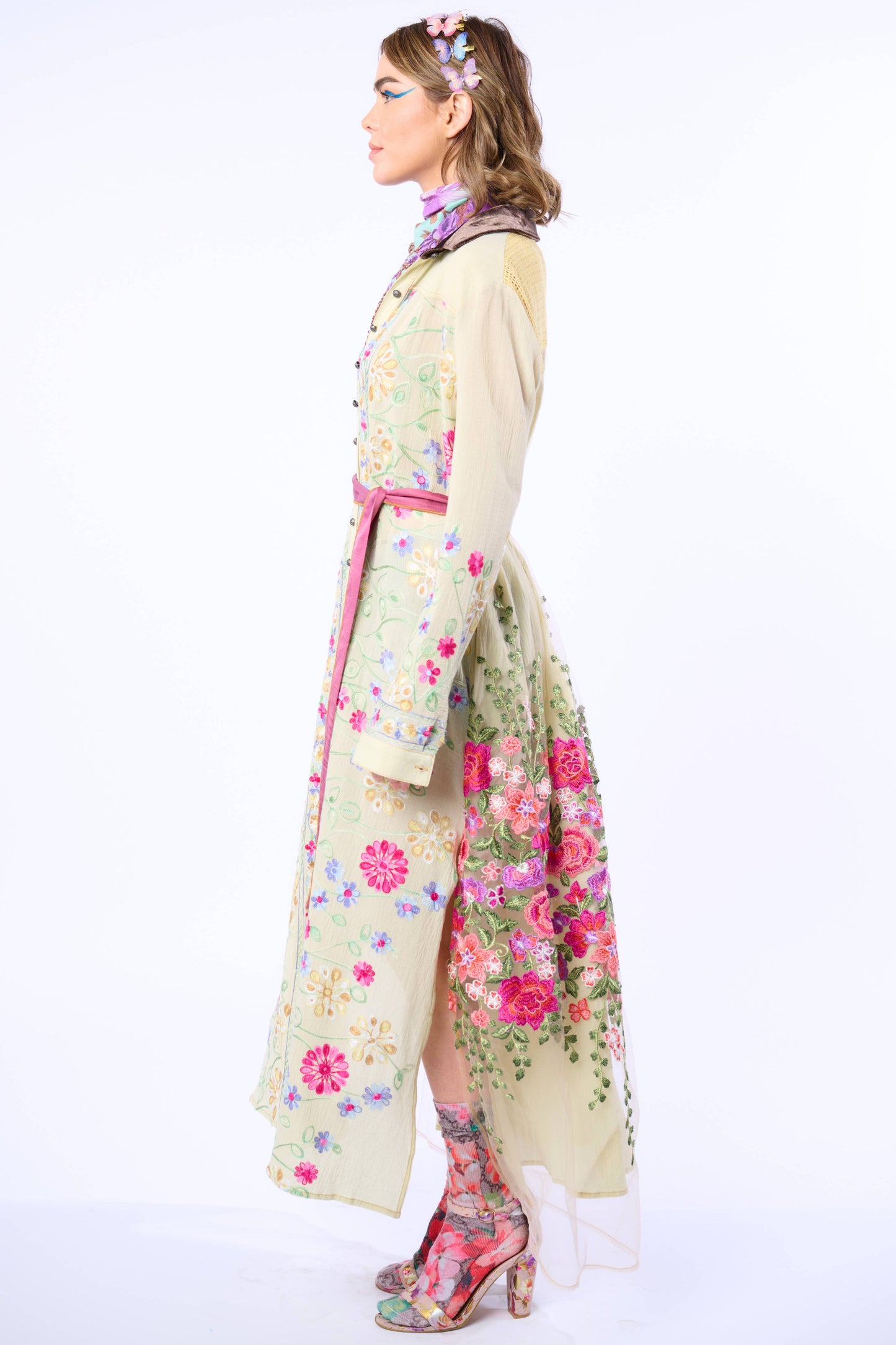 Cardellia Embroidered Maxi Duster: Pastel Sage