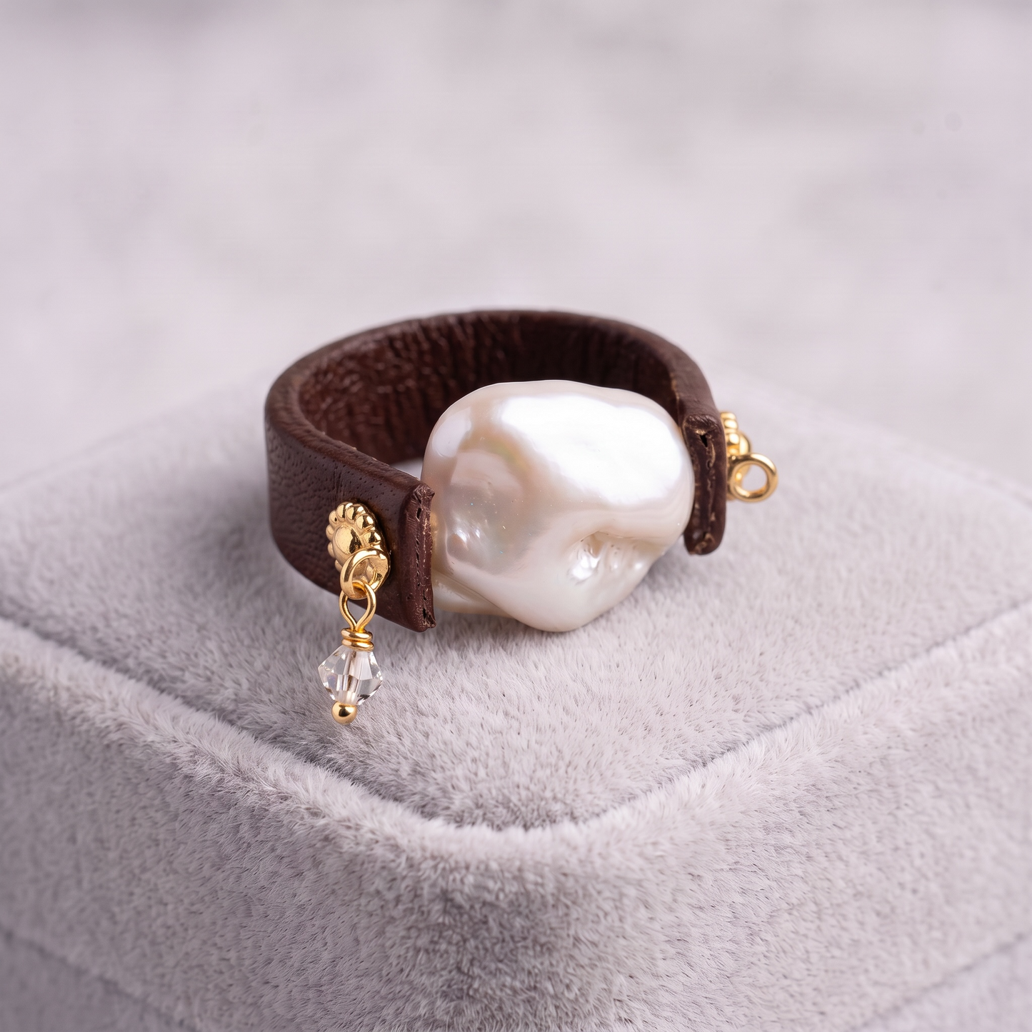 Barocco Faux Pearl Ring