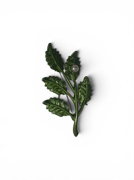 Botanical Leaf Pearl Brooch