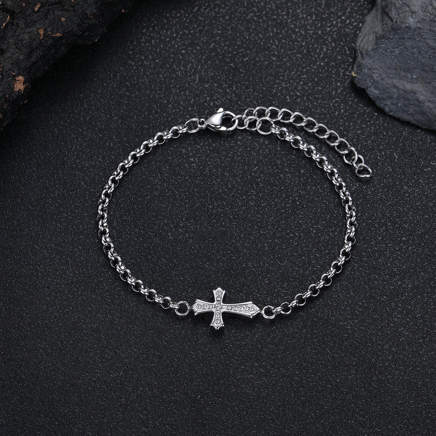 Heritage Cross Chain Bracelet