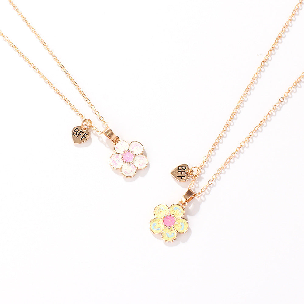 BFF Flower Necklace Set