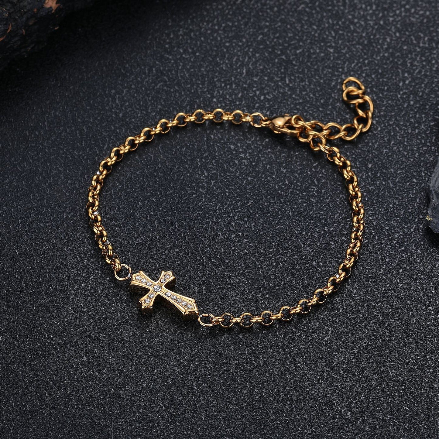 Heritage Cross Chain Bracelet