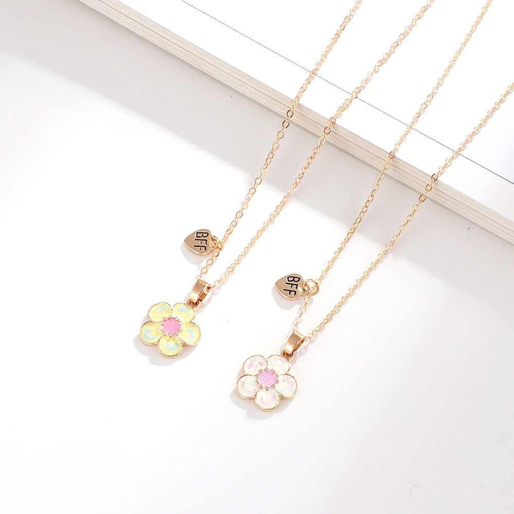 BFF Flower Necklace Set