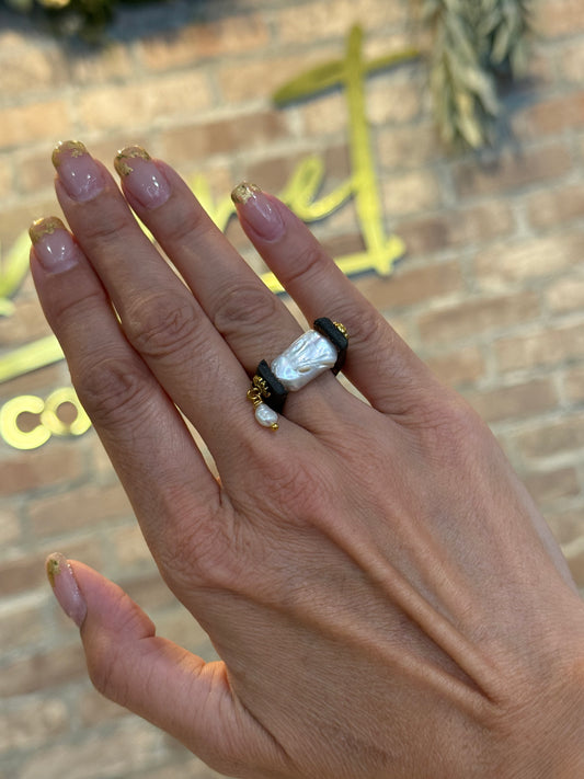 Natural Square Pearl Ring