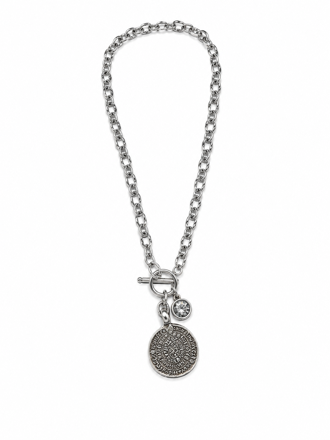 Silver pendant chain with gem