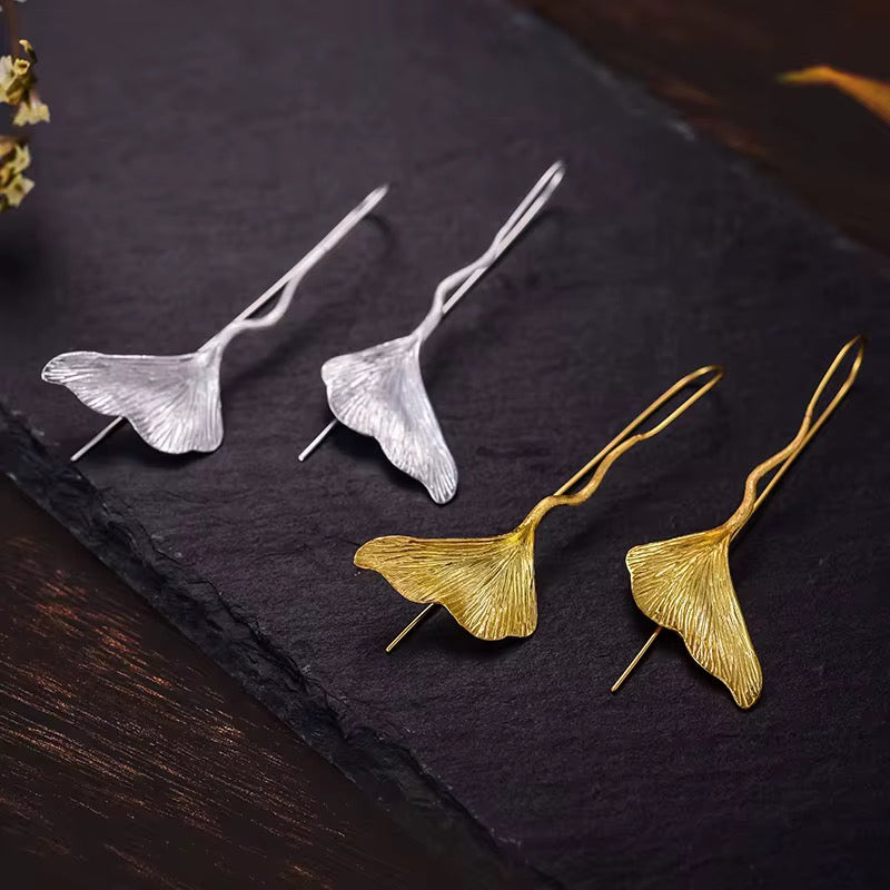 Flowing Floral Earrings