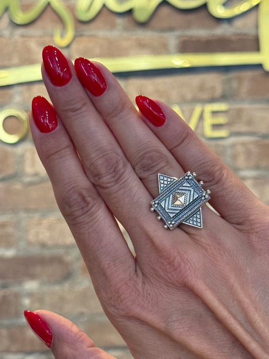 Small Geometric Starburst Ring