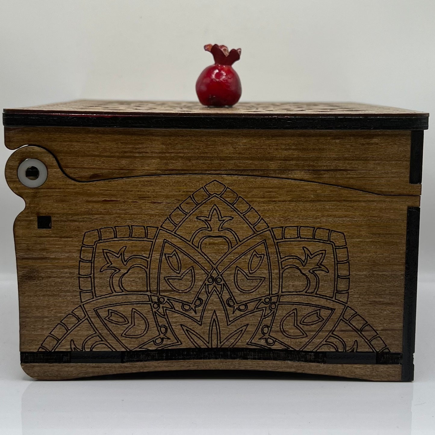 Pomegranate Tea Box