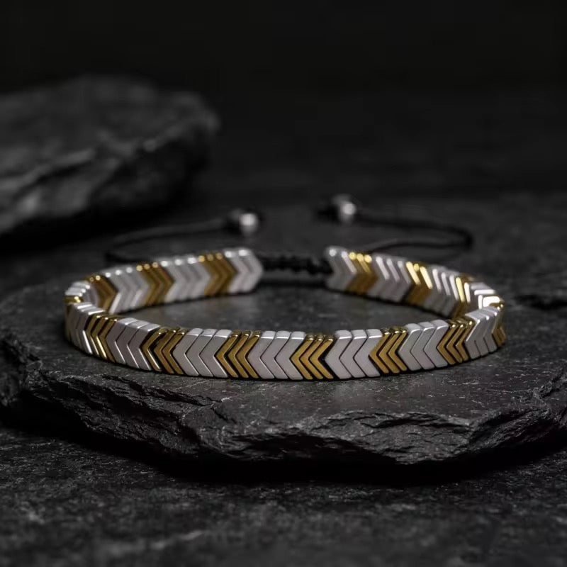 Mens metal arrow bracelet