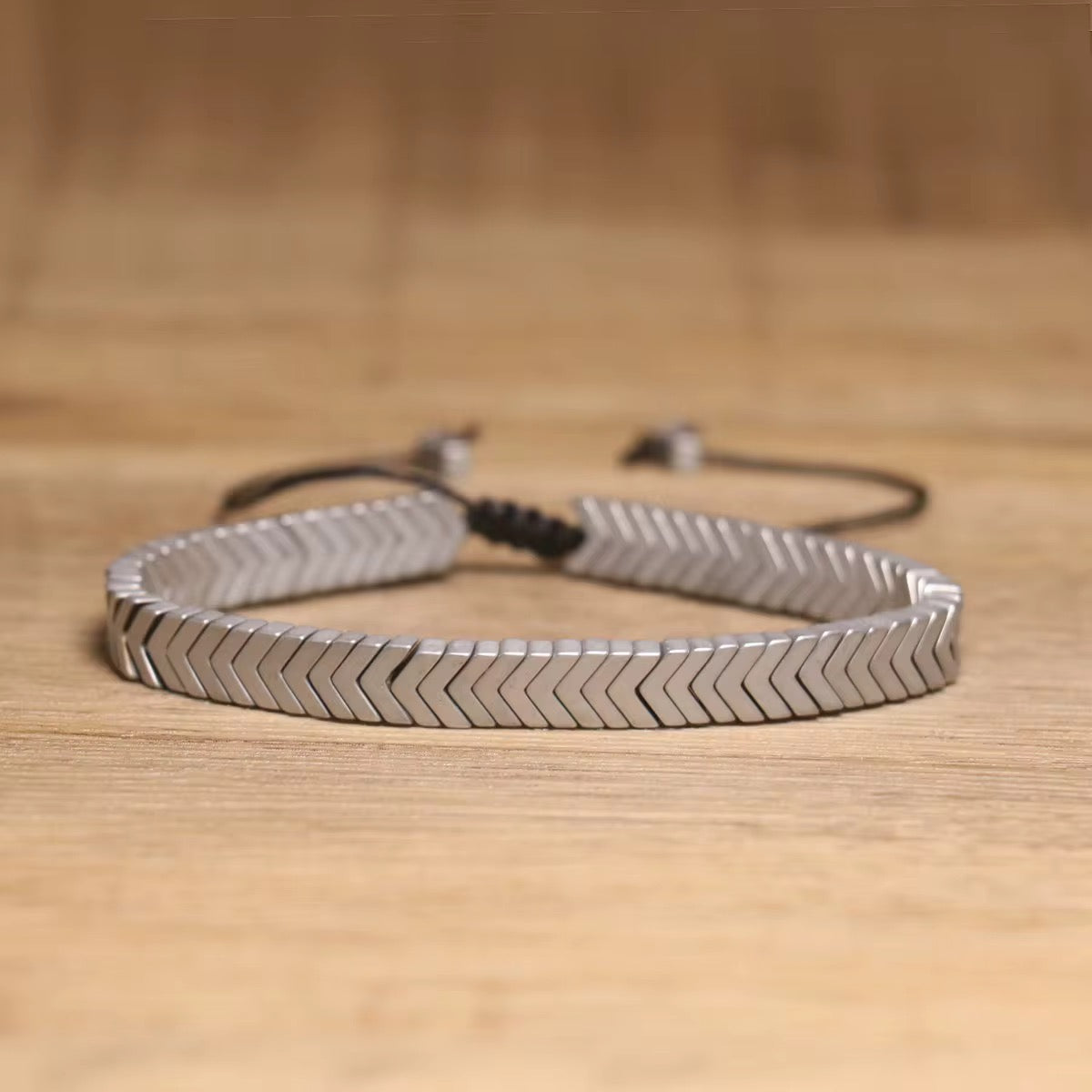 Mens metal arrow bracelet