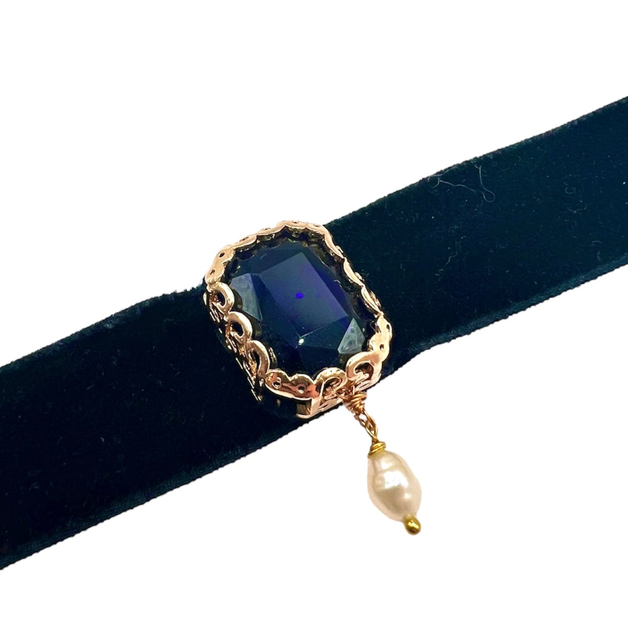 Dark Blue Square Stone Choker