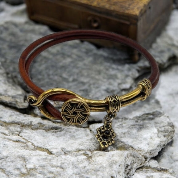 Brass & leather ornamental desighn bracelet