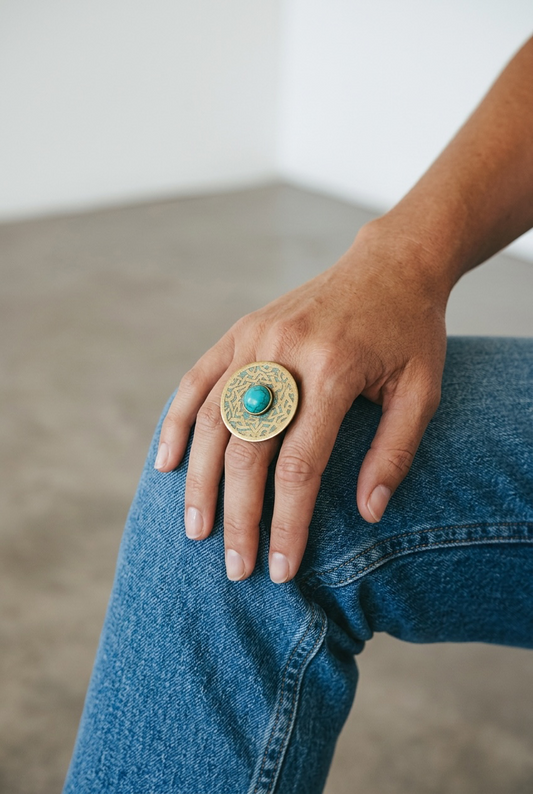 Round Design Ring with Turquoise