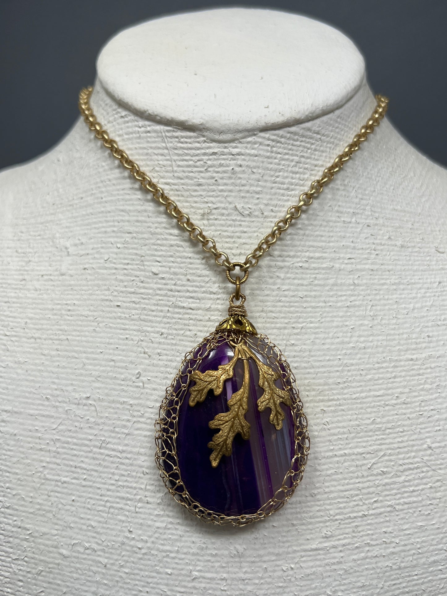 Purple Stone Leaf Pendant Necklace