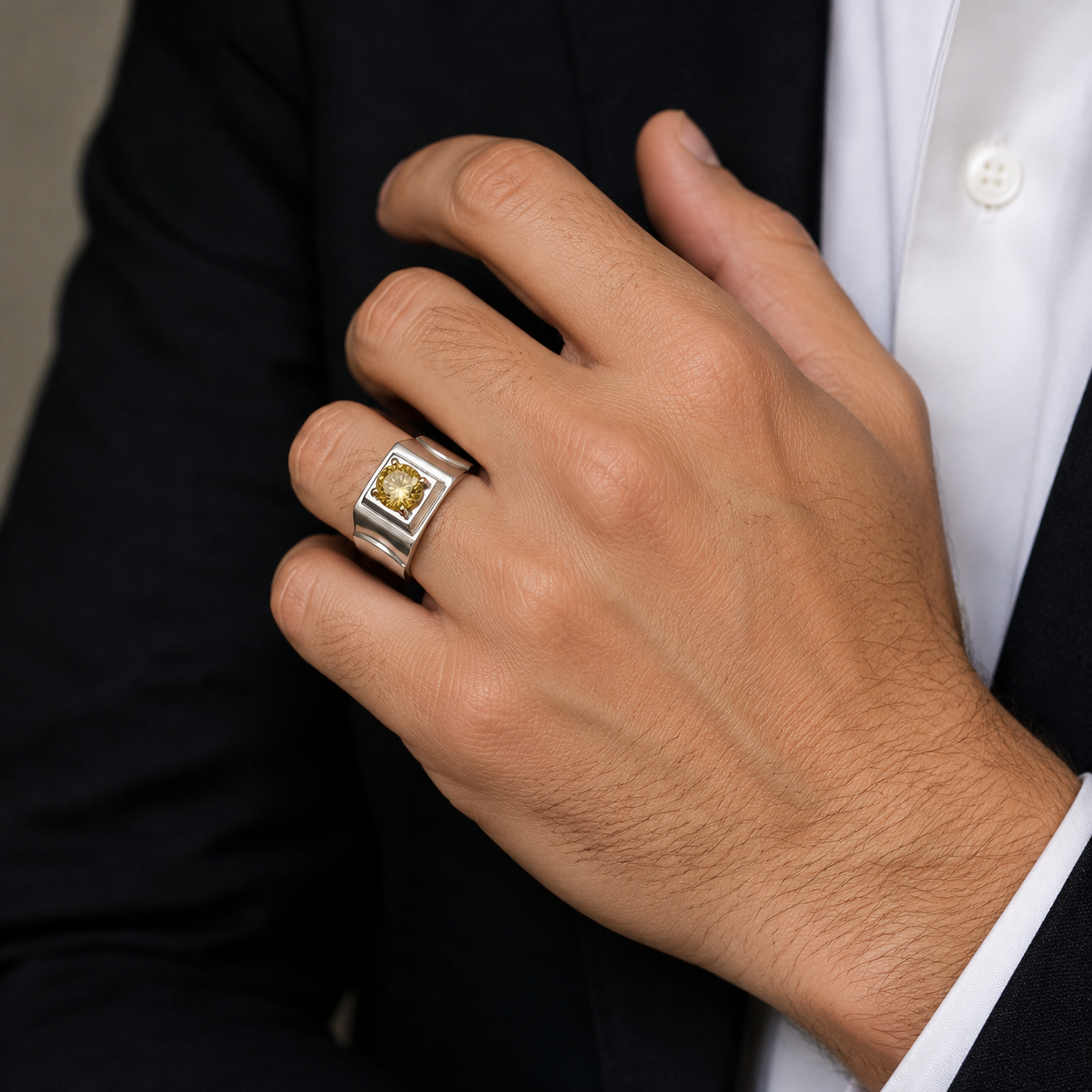 Men’s Yellow Stone Statement Ring