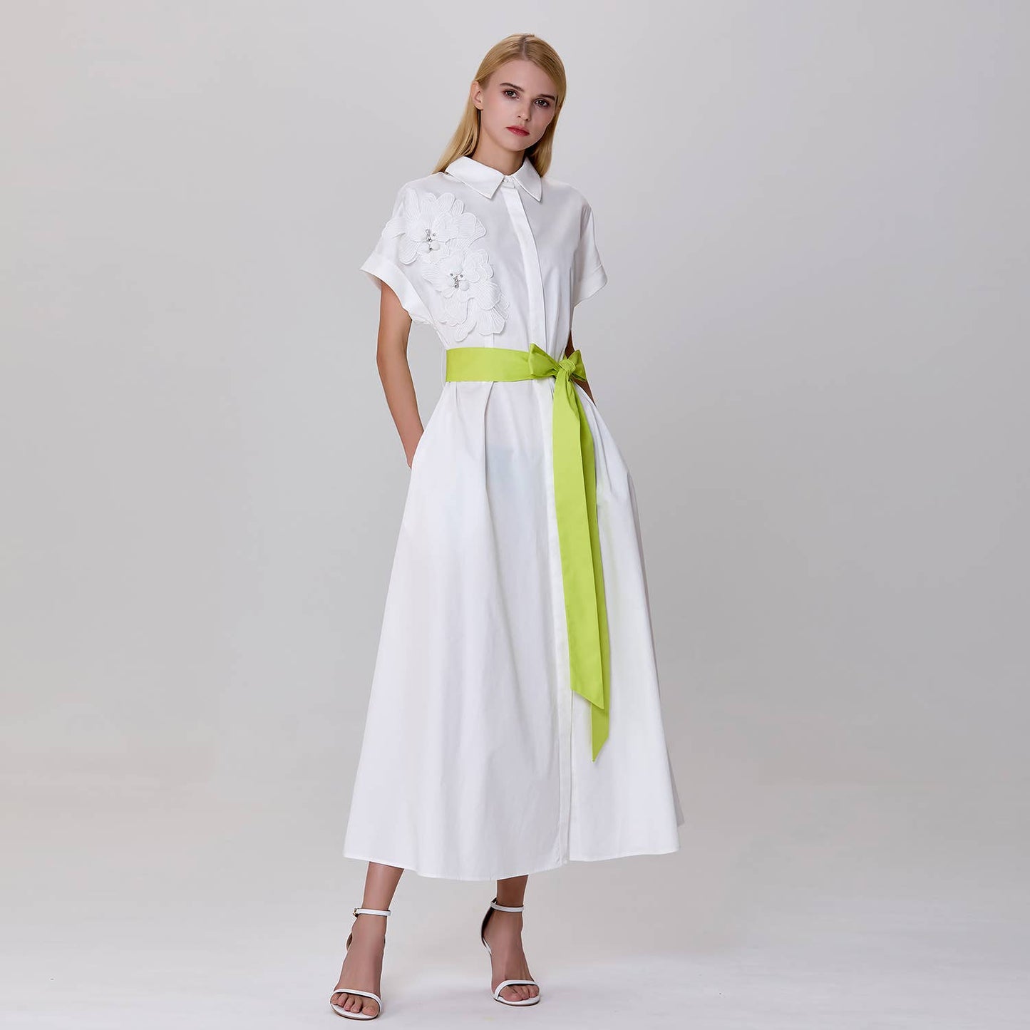 Minimalist shirt dress and contrasting belt: White