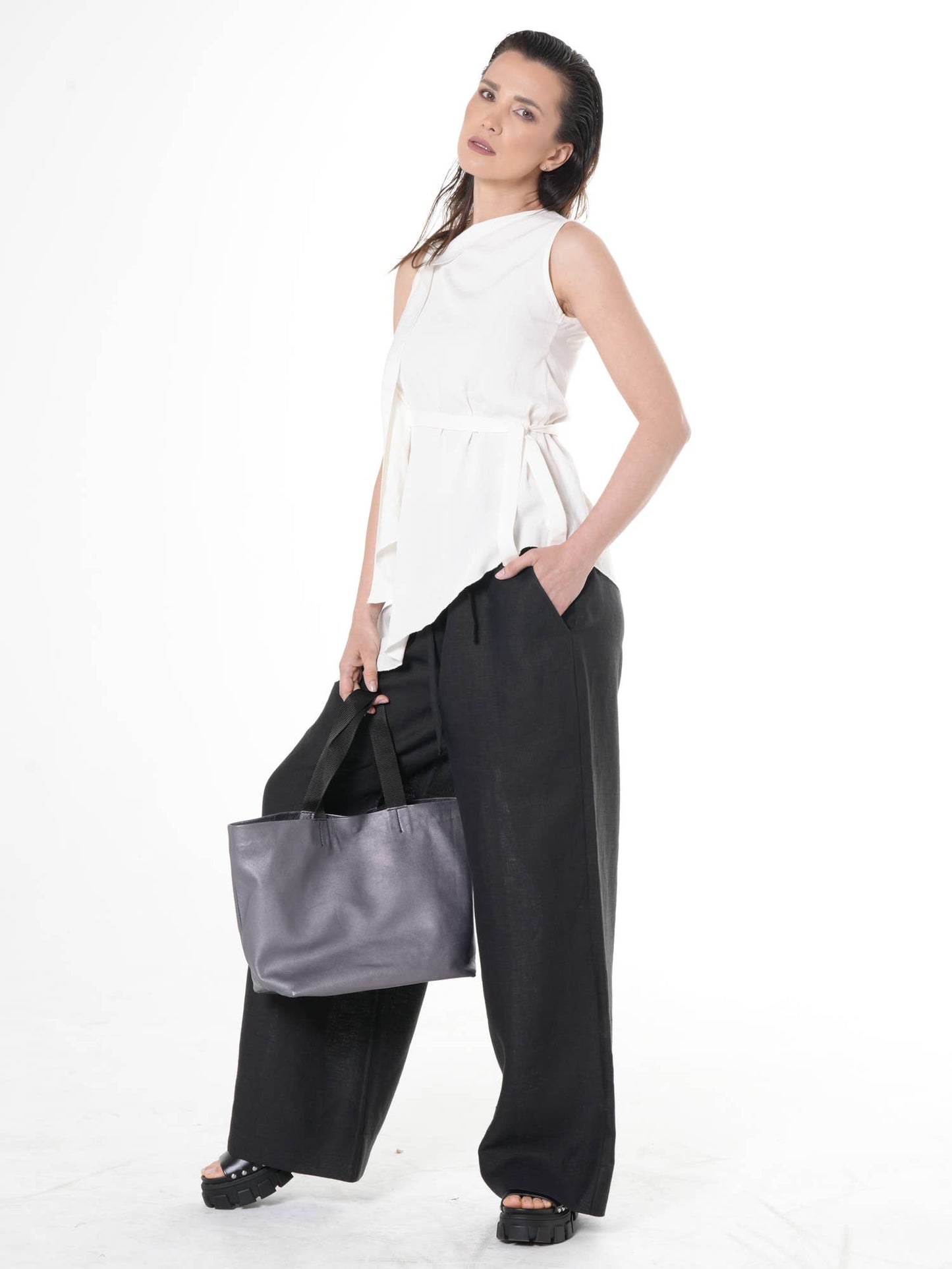 Sleeveless Asymmetric Top In Ivory: Ivory / XL