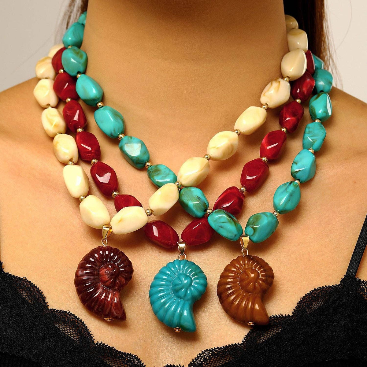 Heart Pendant Beaded Necklace: 1 / One Size