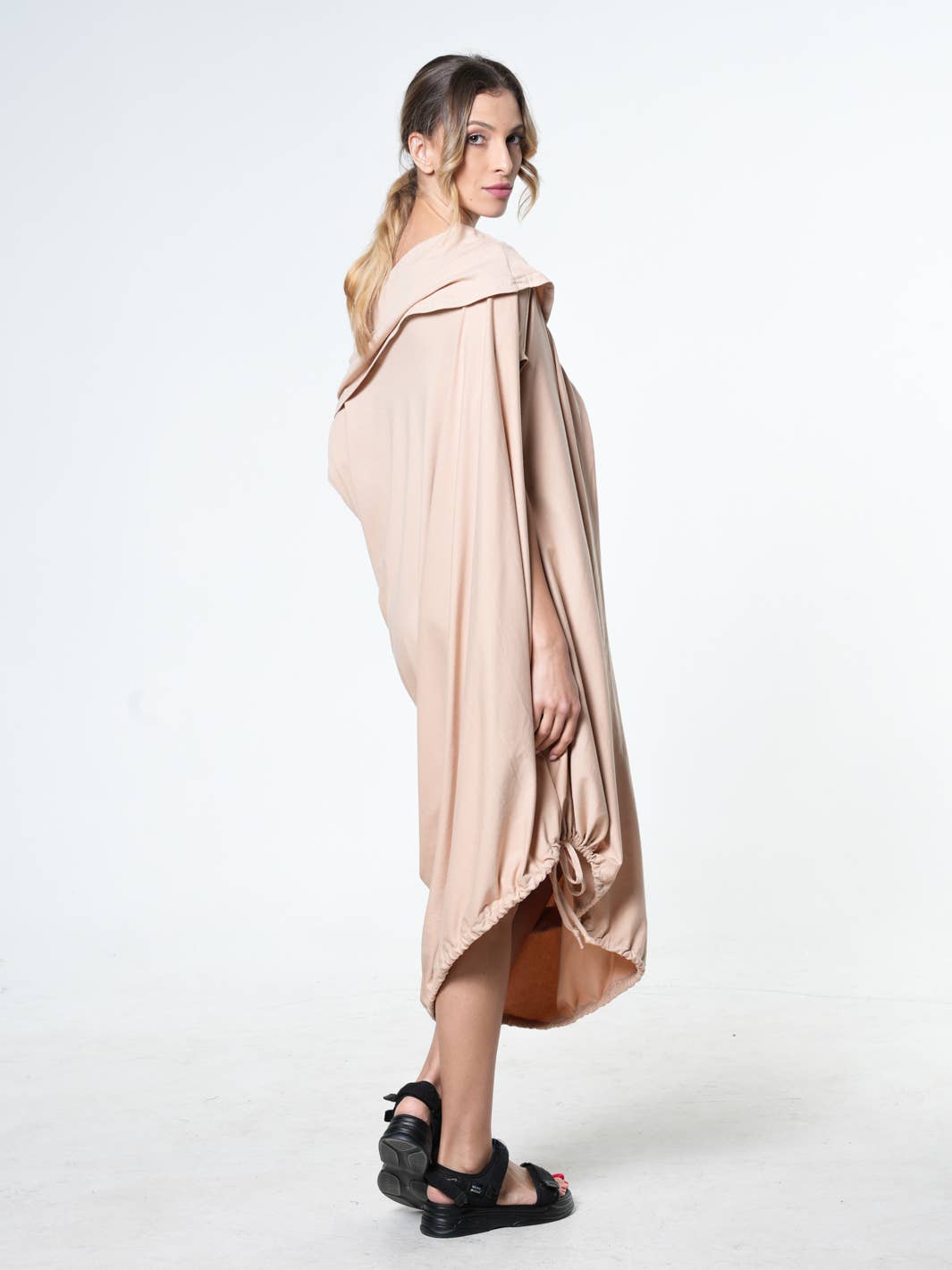 Oversize Cotton Kaftan Dress In Beige: Dark grey / L-XL-XXL